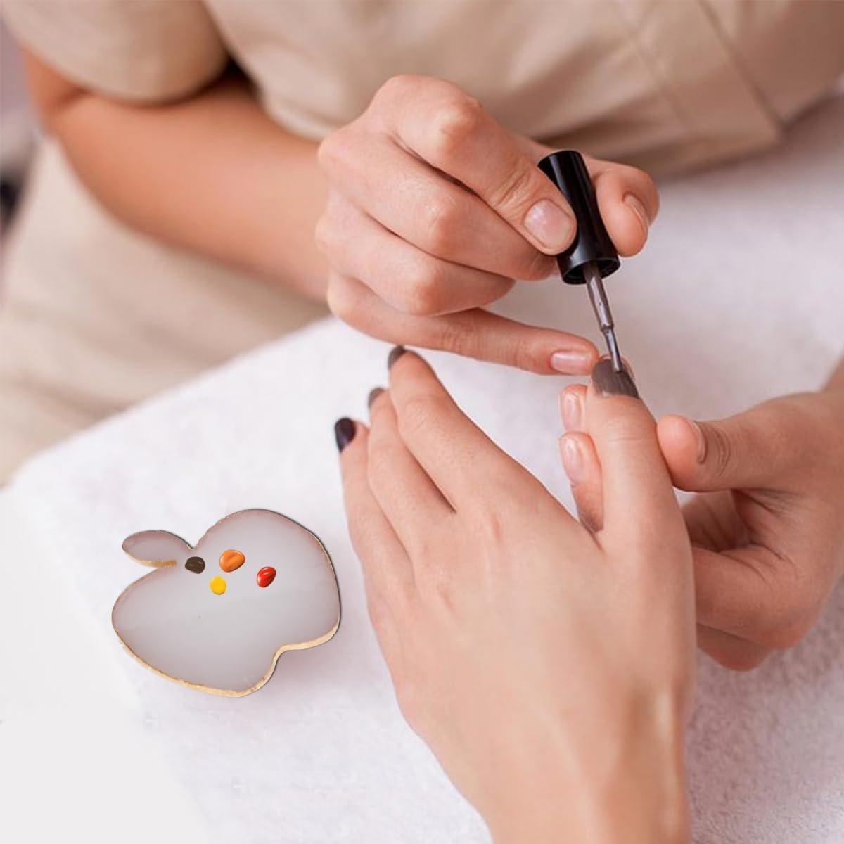 Nail Polish Palette, 2Pcs Resin Nail Art Palette, Nail Painting Mixed Color Palettes, Gold Edge Makeup Mixing Tray, Nail Supplies For Nail Techs, Nail Art Display Board(Apples)