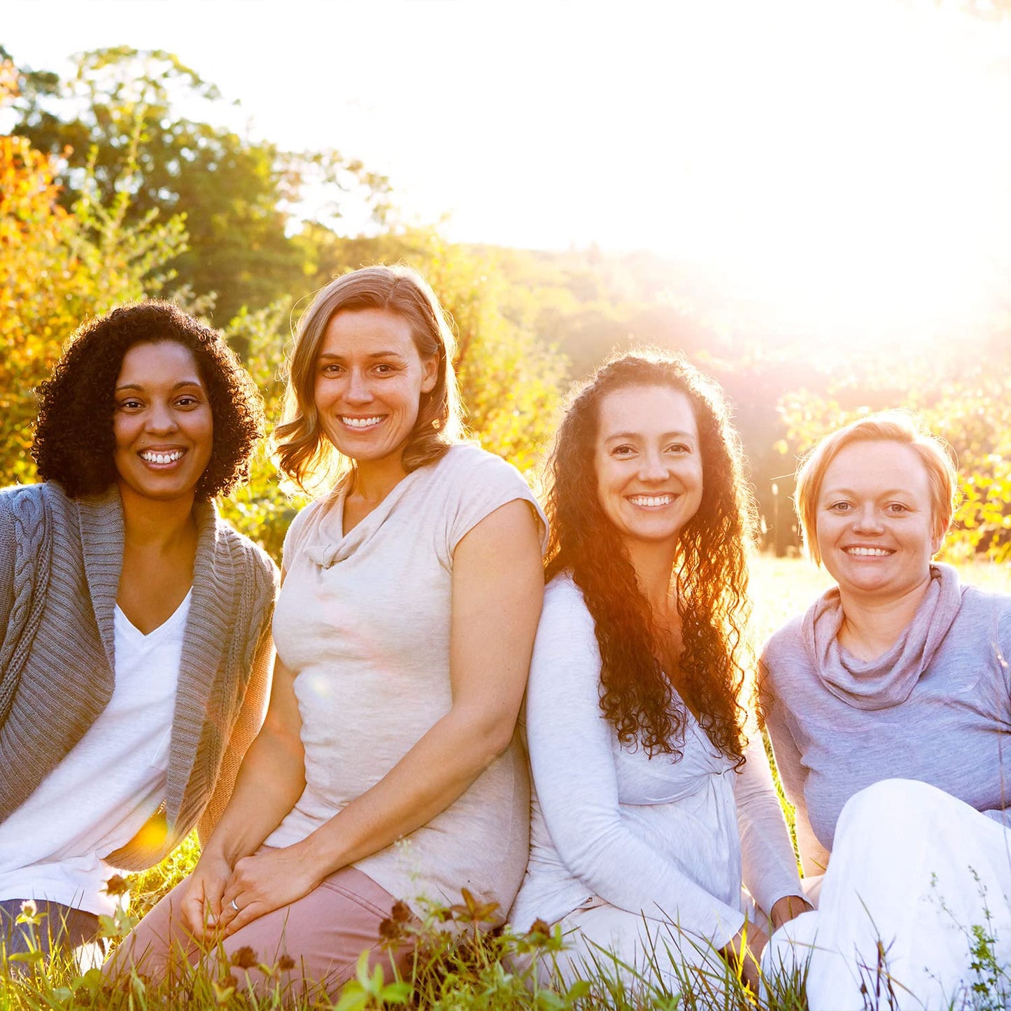 Badger Pink Grapefruit Classic Lip Balm, 100% Organic Lip Balm, Long Lasting Lip Care w/Light Silky Texture, Refreshing & Uplifting, 4 Pack