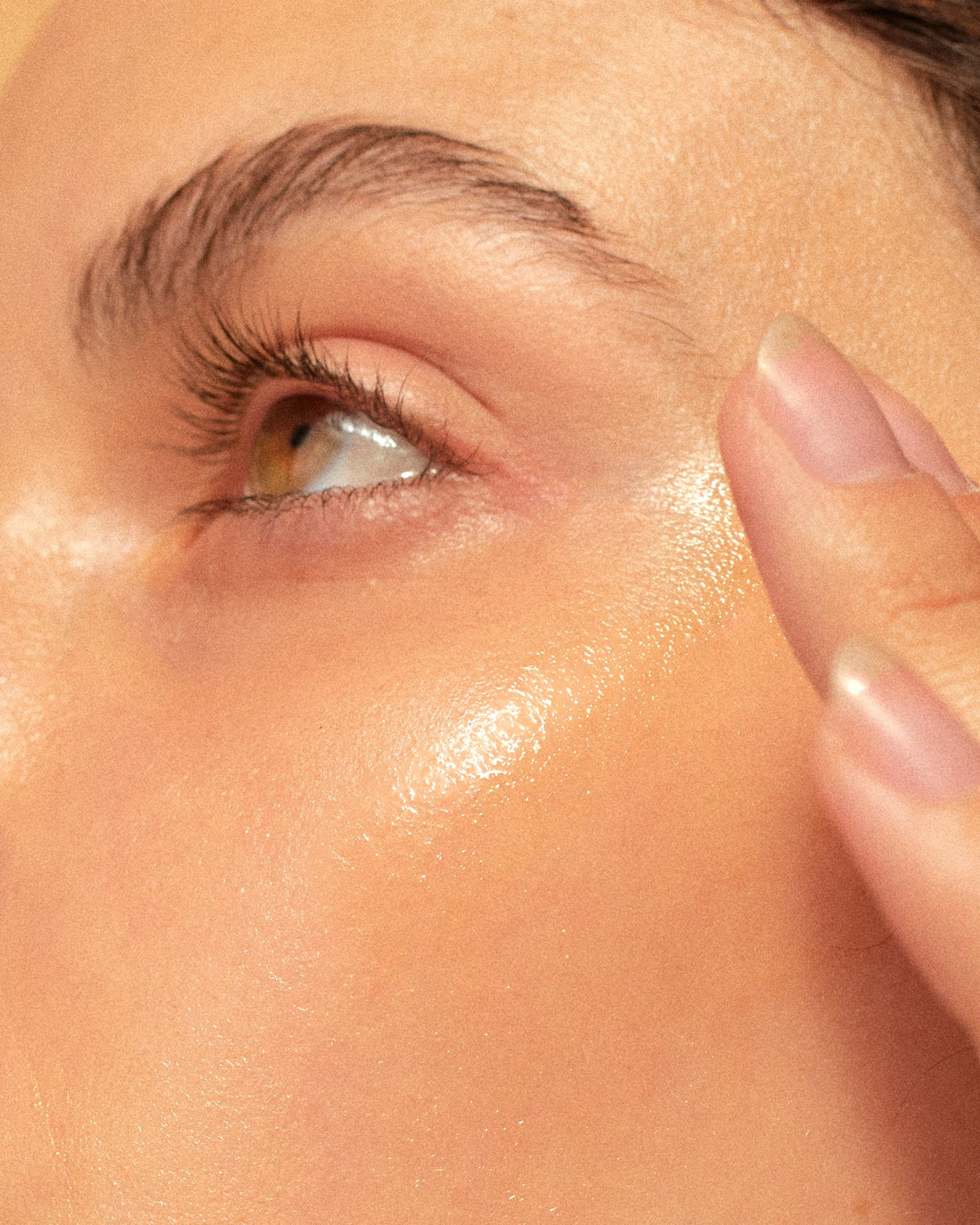 5 Beauty Secrets for Glowing Skin Without Makeup