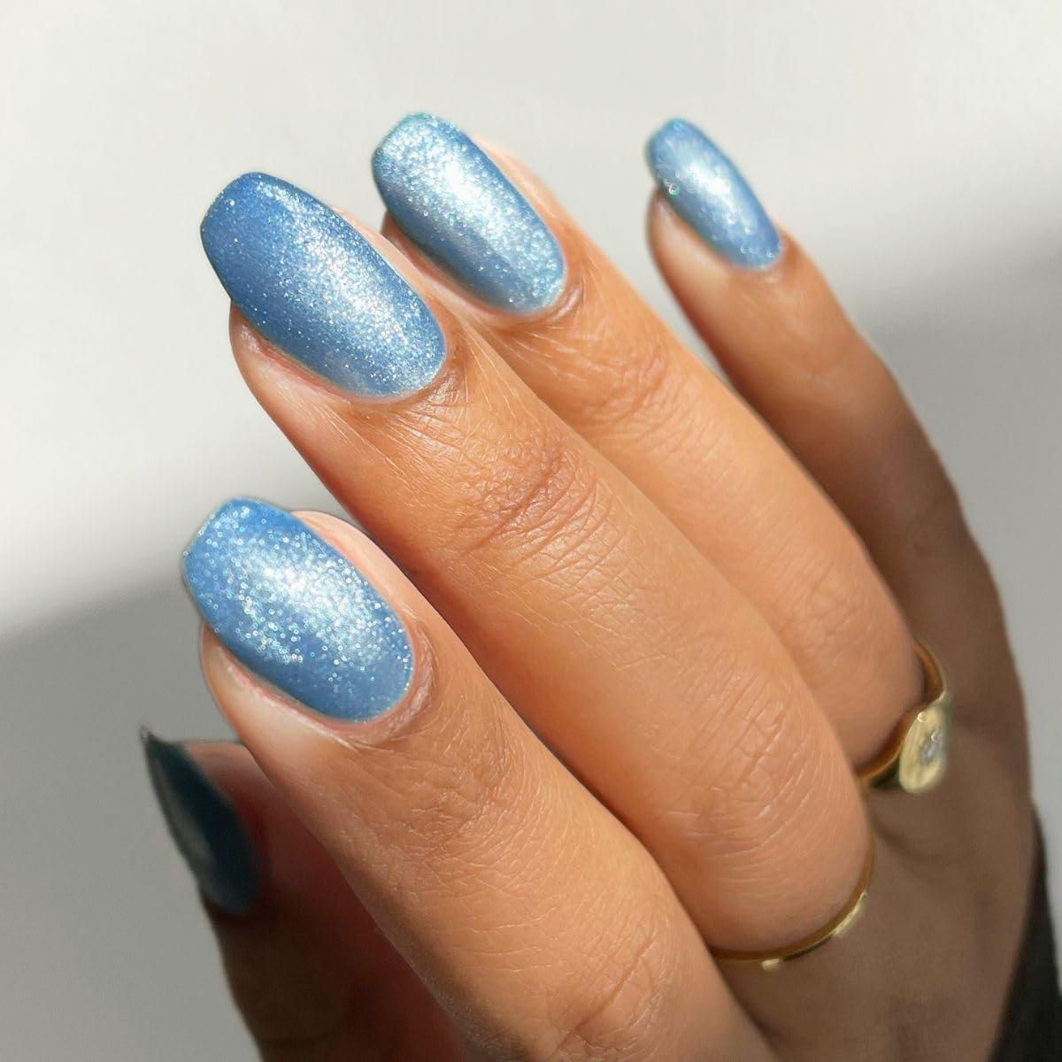 Cirque Colors Mind Over Matter - Sky Blue Magnetic Nail Polish - 0.37 Fl Oz (11 mL) - Vegan & Cruelty-Free
