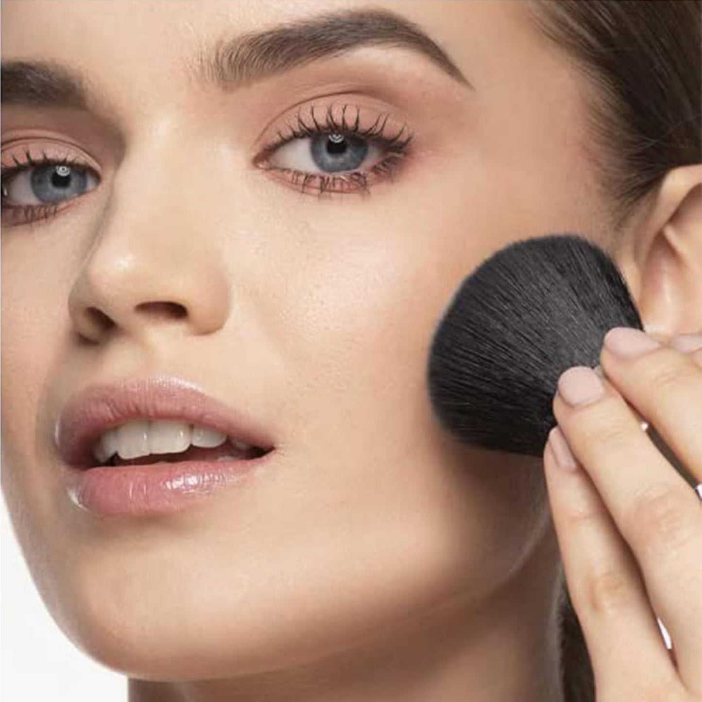 ARTDECO Mineral Powder Foundation - natural beige – loose setting powder for a smooth finish - medium coverage - perfect for sensitive & oily skin - makeup with zinc & magnesium - vegan-0.53 Oz