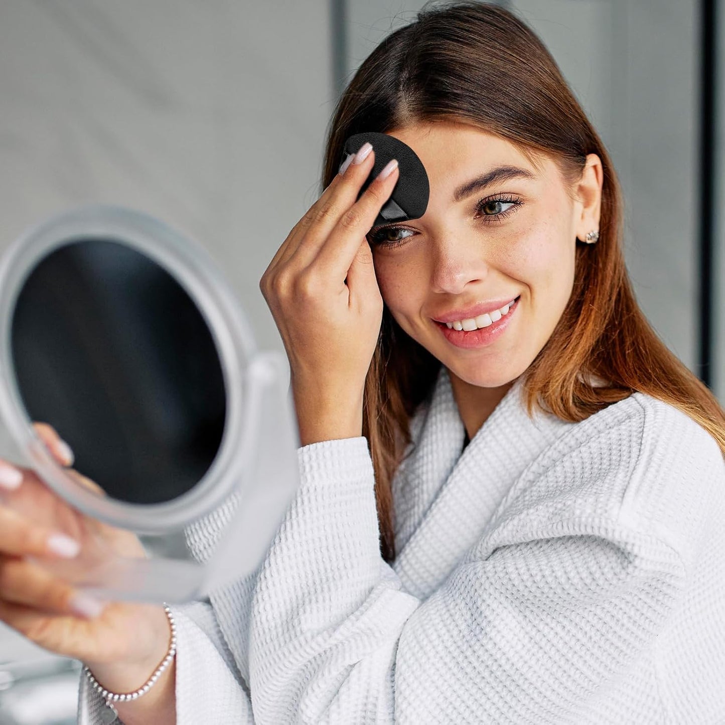 150Pcs Powder Puff Soft Makeup Puff for Loose Velour Triangle Powder Sponges for Setting Face Cosmetic Wet Dry Foundation Makeup Tools (Black)