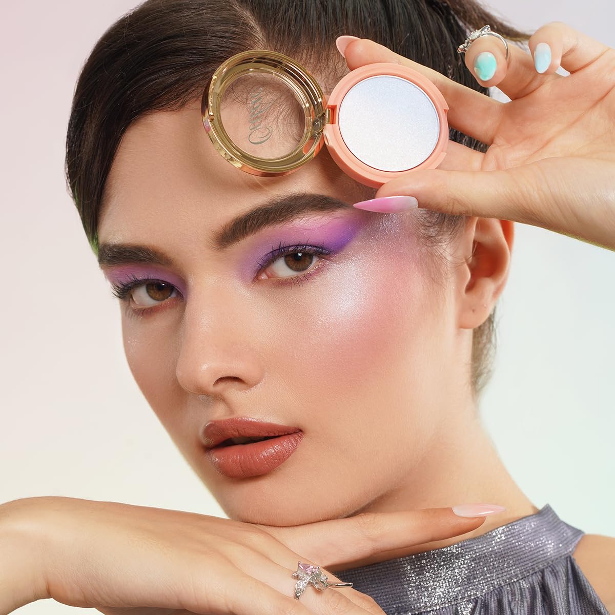 Oulac Holo Highlighter Blush Eyeshadow 2in 1| Intense Subtle Shimmery Blush Creamy Texture| Highlighting Eye Topper| Holographic Color Inner Corner Eye| 4.8g F14 Blue Moon