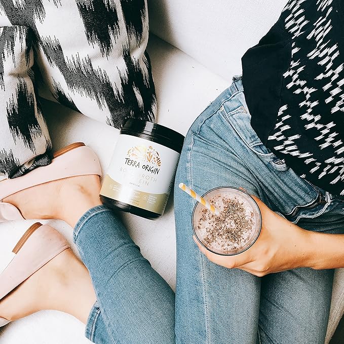 TERRA ORIGIN Collagen Protein Bone Broth Powder, Natural Collagen from Real Whole Food Sources with 17g Protein, for Hair, Skin, Nail and Joint Support, 20 Servings, Chocolate